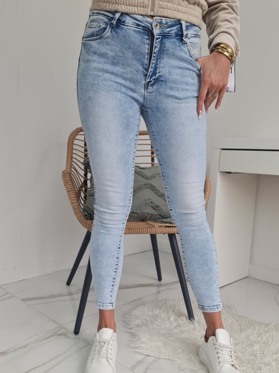 Odziez Stylowo | Klasyczne Spodnie Jeansowe Strong M.Sara Jansy Jeans